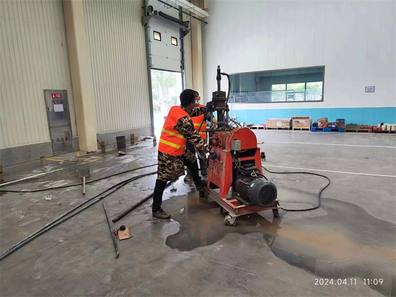 双柏厂房地面下沉塌陷注浆加固施工